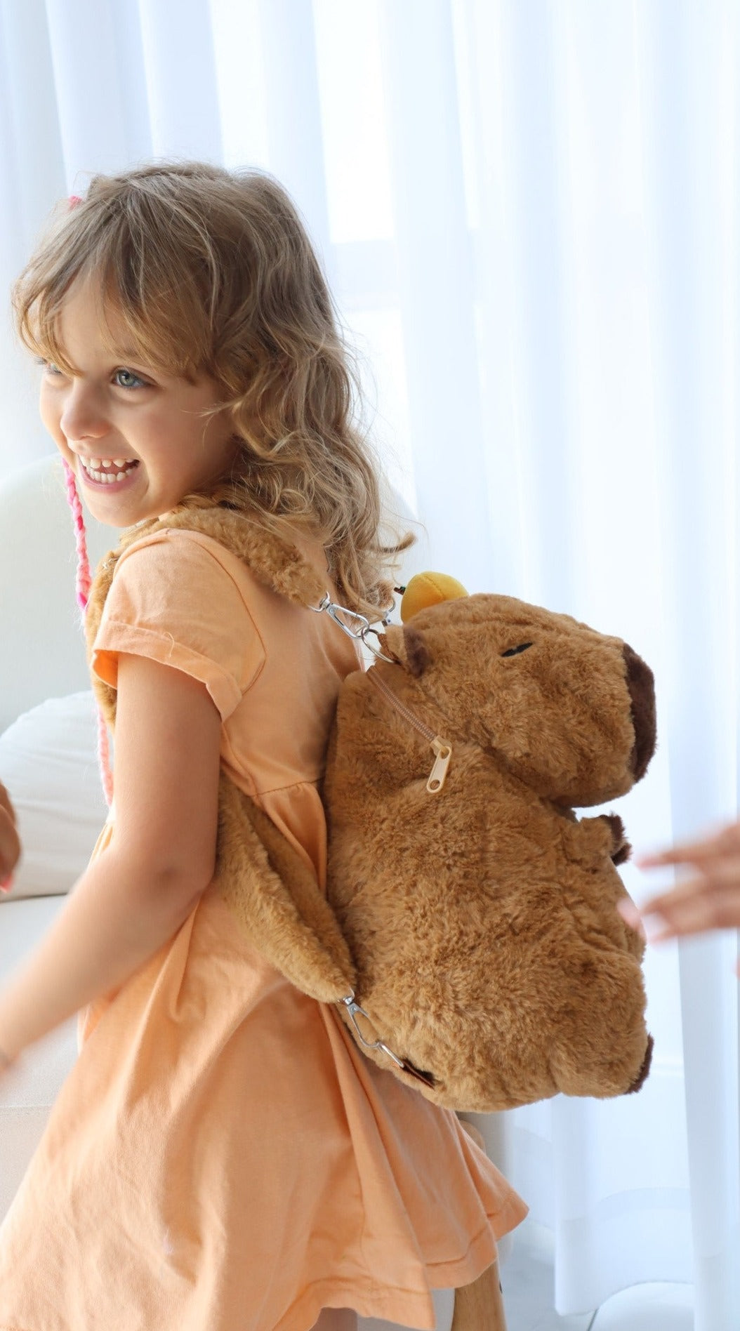 Capybara Backpack-CapyShopp